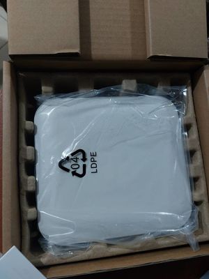 統合されたアンテナ エクストリーム・ネットワークスの接点AP7532-67030-1 - WRの二重ラジオ802.11ac/802.11n 3X3 MIMO