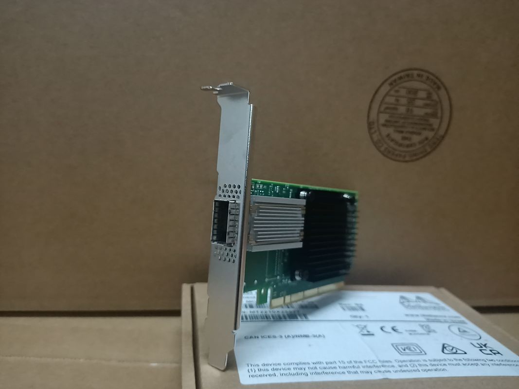MCX653106A-ECAT Mellanox 100gb Nic ConnectX-デュアル ポート6 VPI Hdr100 Edr Ib