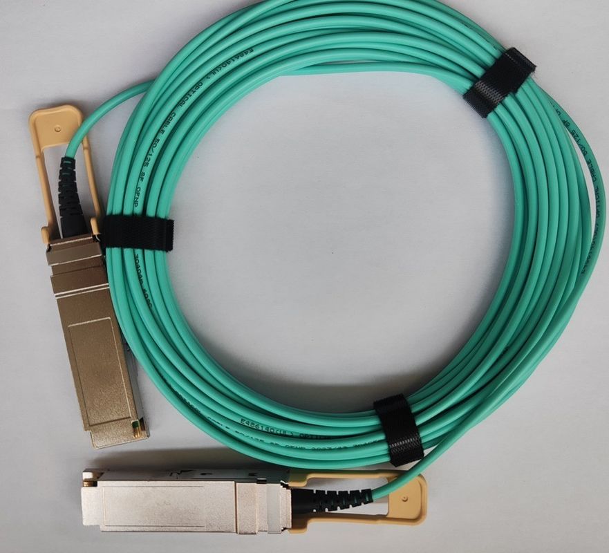 200G QSFP56 アクティブ光学ケーブル 26.56GBaud速度データ転送 OM3/OM4コネクタタイプ QSFP56コネクタに対応